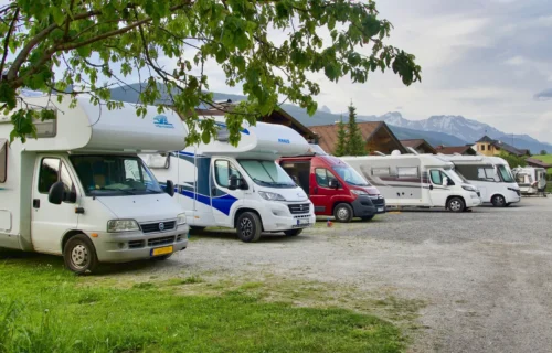 Wo darf man mit dem Wohnmobil in Deutschland parken? Regeln, Übernachten und mögliche Bußgelder